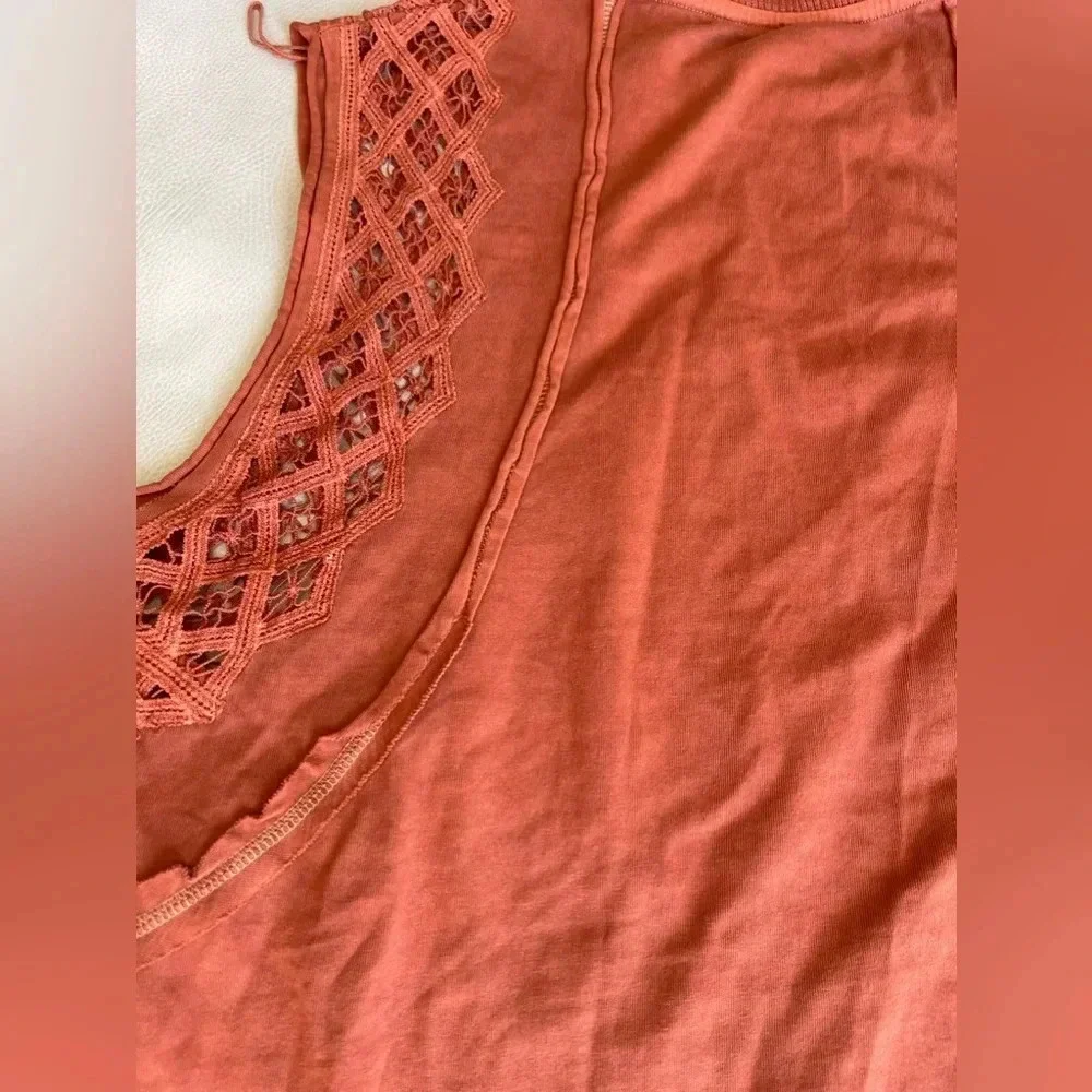 NWOT FREE PEOPLE TABLE FOR TWO TEE TUNIC TOP